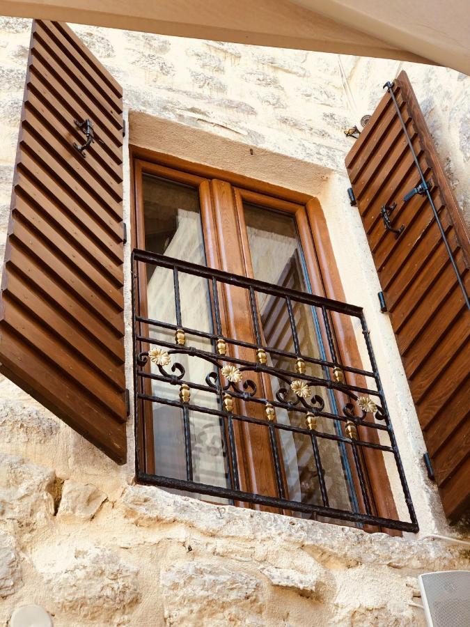 Hotel Art Galathea 3*